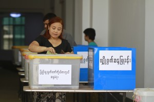 Burma-Election-2-300x200