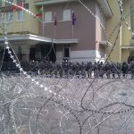 Police_barricade_at_Ministry_of_Education,_Bangkok,_1_December_2013