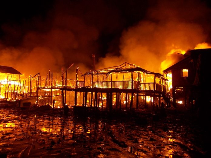 The-riverine-Rohingya-village-of-Zailya-Para-in-Minbya-Township-burns-after-attacks-by-Arakanese-mobs-in-October-2012